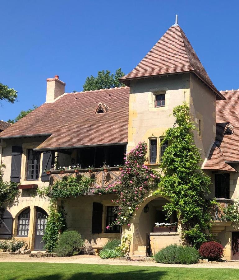 La Maison De La Tour Apremont-sur-Allier Экстерьер фото