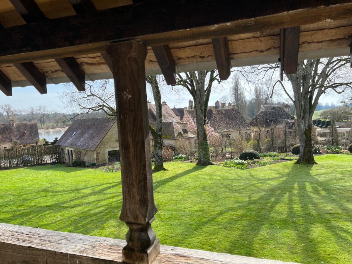 La Maison De La Tour Apremont-sur-Allier Экстерьер фото
